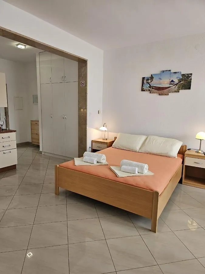 Apartmani Barnjak Trogir Apartament