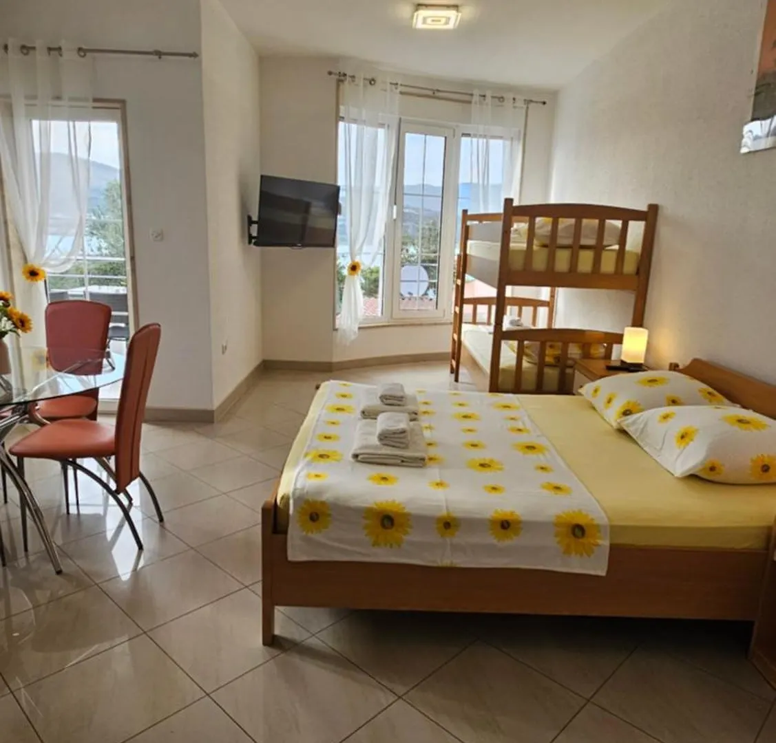 Apartmani Barnjak Trogir Apartament