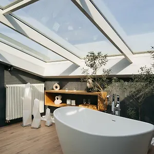 https://privilege-suites-ii-by-loft-affair.krakowhotelspoland.com