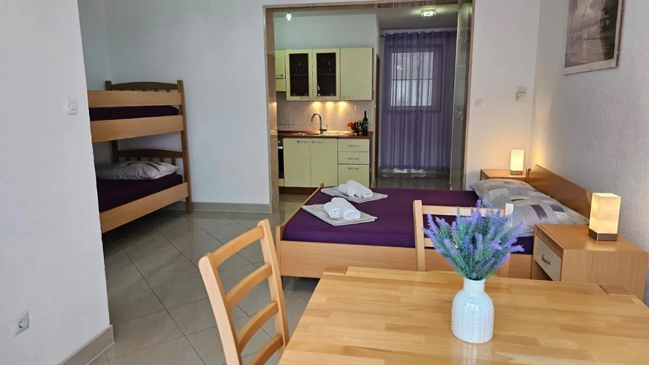 Апартаменты Apartmani Barnjak Трогир Хорватия